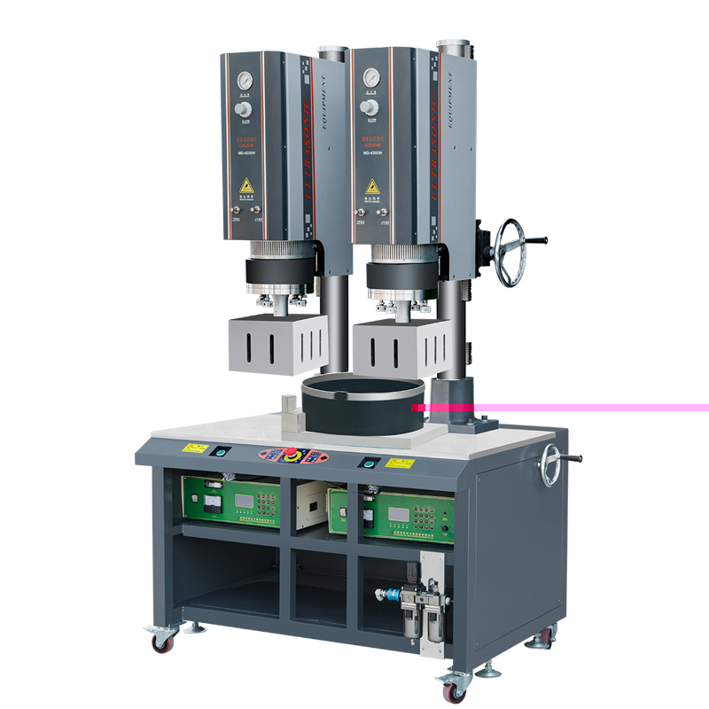 雙頭超聲波焊接機(jī)